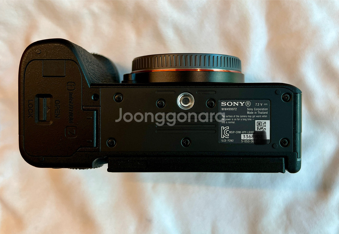 a7c2 블랙 200컷대 팝니다.--2