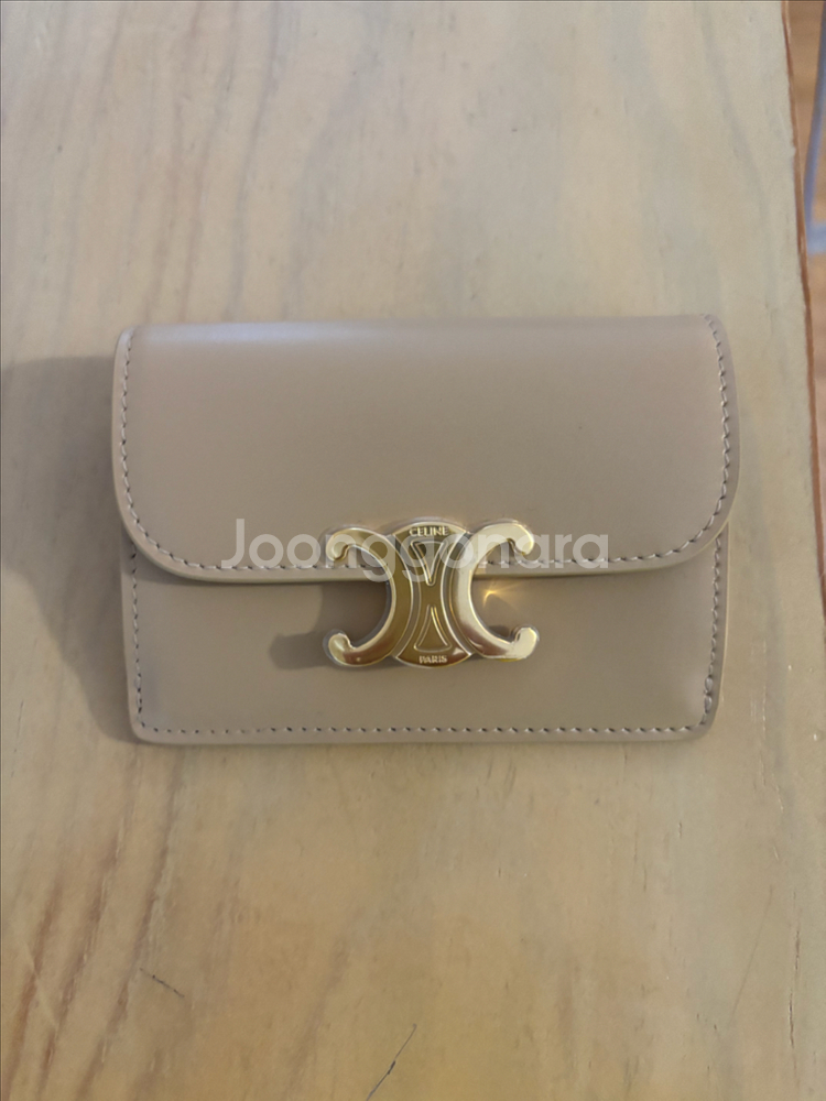 셀린느 트리옹프 플랩 카드지갑--0