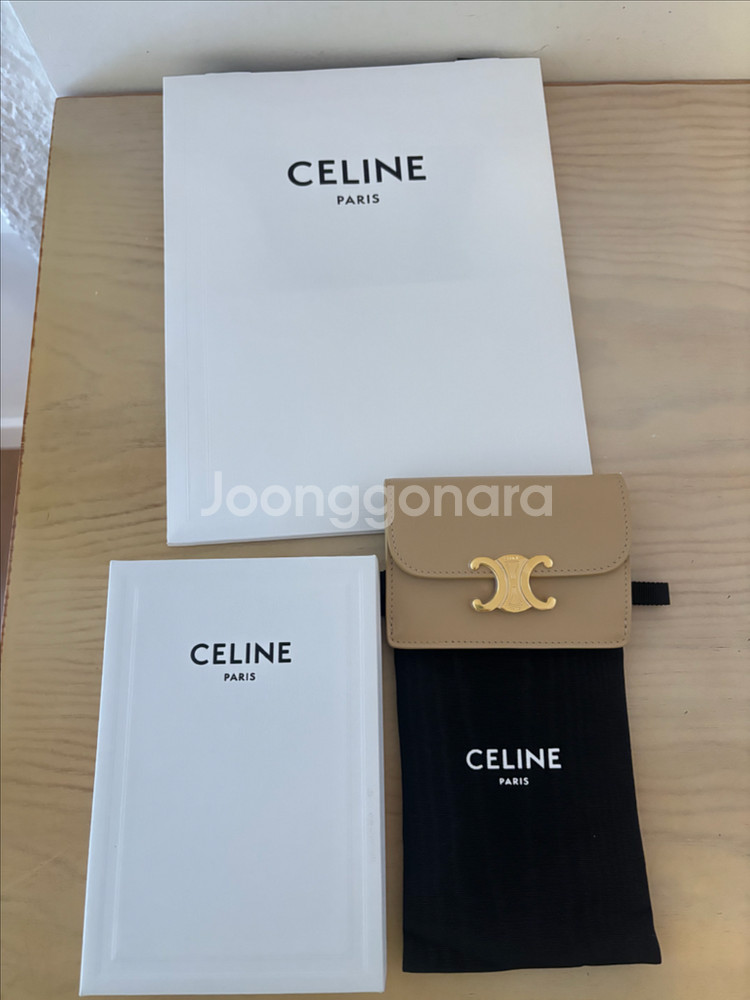 셀린느 트리옹프 플랩 카드지갑--5