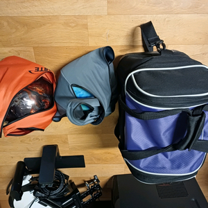 STOM 남성용 볼링공 3개하고 가방 팝니다