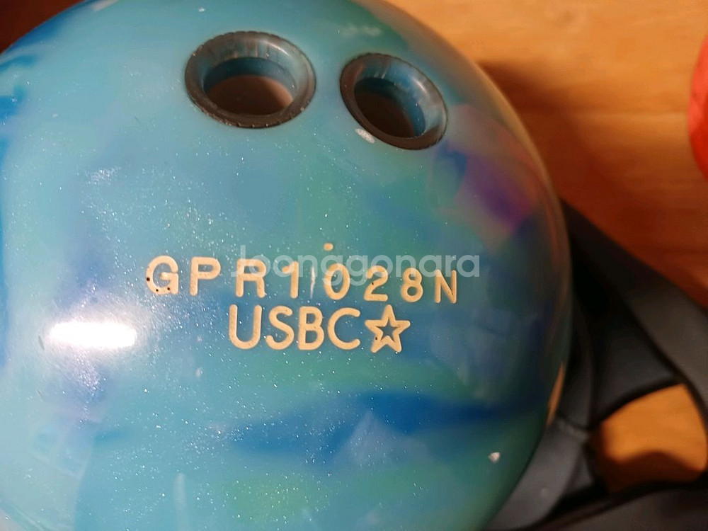 STOM 남성용 볼링공 3개하고 가방 팝니다--2