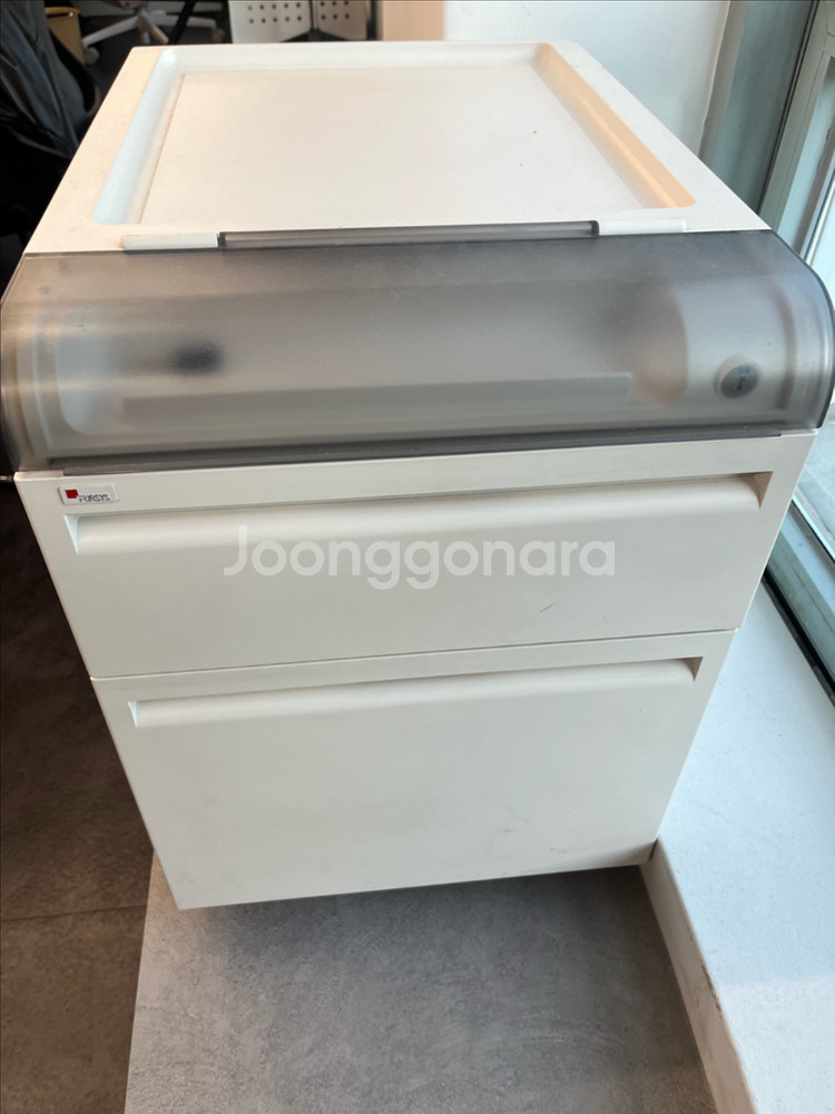 사무용 가구 책상 의자 서랍장 회의테이블--3