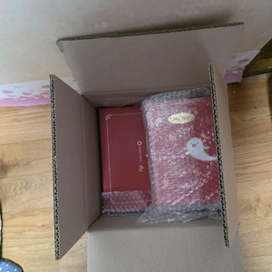 갤럭시 S24 울트라 호두에디션 한정판 새상품