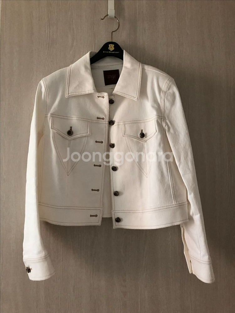 코스모폴리탄줄라이 크림 데님 자켓 1사이즈--3