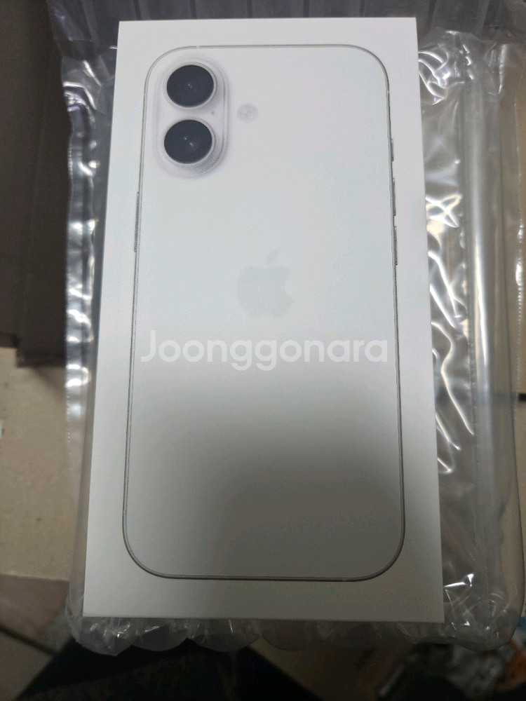 아이폰17 256기가 화이트 자급제미개봉--2