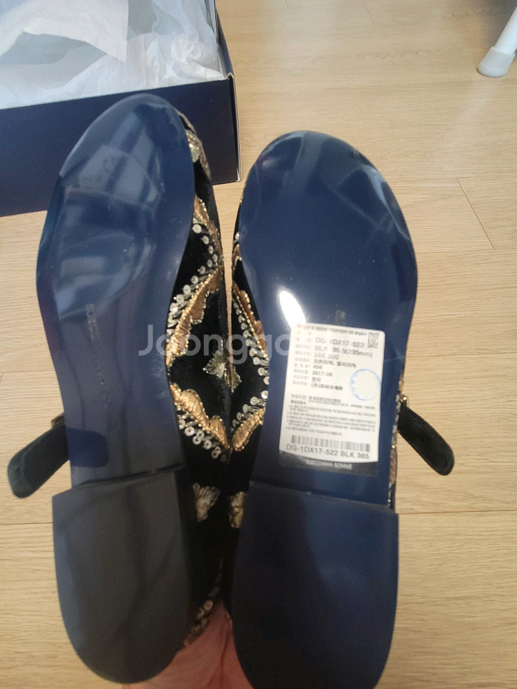 슈콤마보니 플랫슈즈 235mm 39만원 10만원에 업어가세요--5