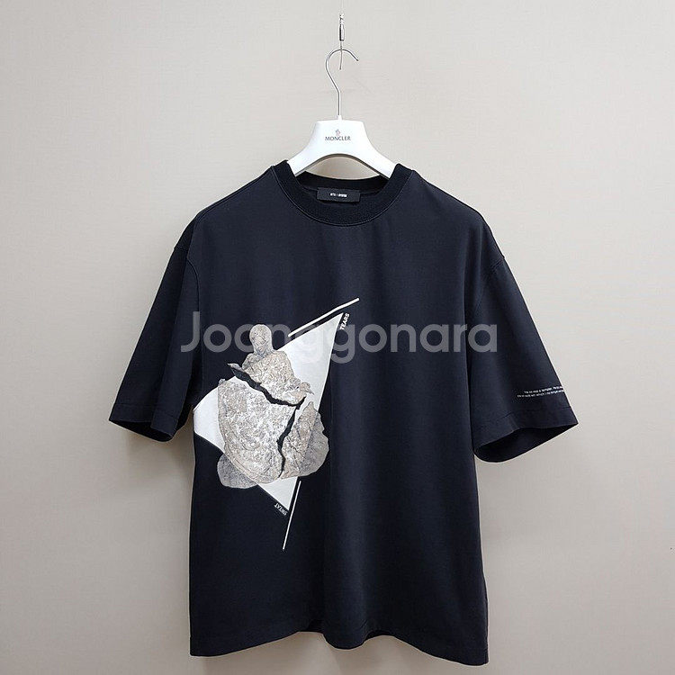 한섬 시스템옴므 2020 BTS 콜로보 티셔츠 95사이즈--1