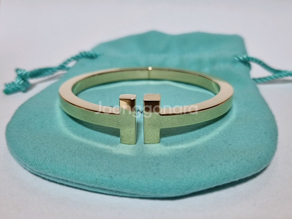 티파니앤코 정품 T 스퀘어 뱅글 팔찌--1