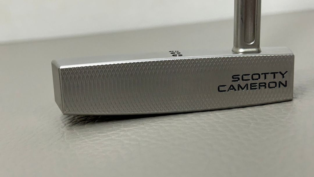 스카티카메론 2025 팬텀 5.2 퍼터 이미지