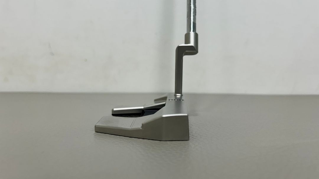 스카티카메론 2025 팬텀 5.2 퍼터 이미지