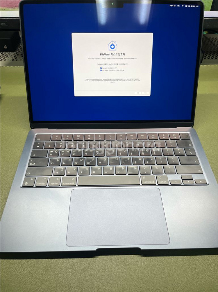 맥북에어 M2 10코어 24GB 512gb 미드나잇네이비--1