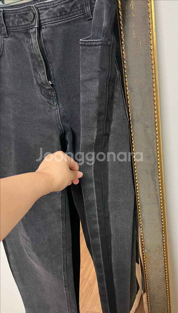 한섬 더 스토어 테이퍼드 블랙 진--2