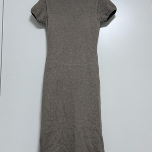 그로브 니트 원피스 (베이지)