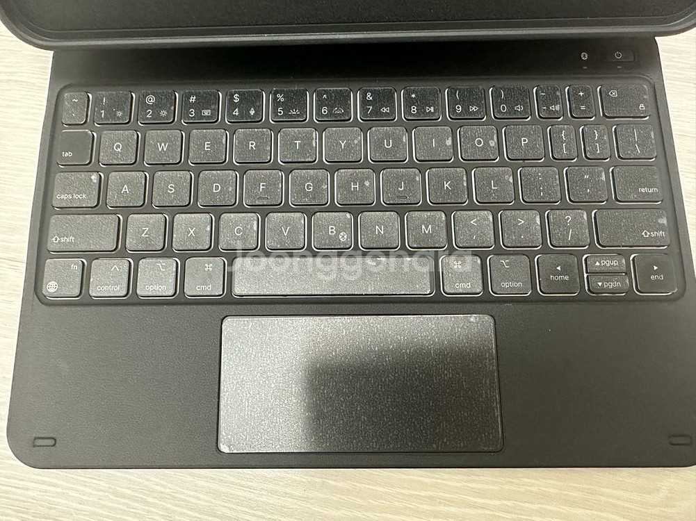 ESR 아이패드프로 M4/M5 11인치 키보드 케이스--6