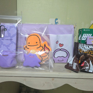 !!!!!메타몬 콜라보 굿즈 세트 급처!!!!