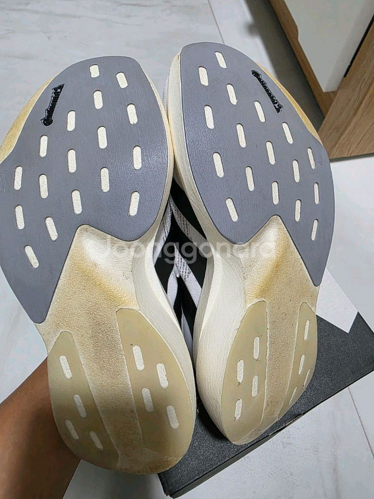 아디다스 아디제로 EVO SL 러닝화 220mm사이즈--2