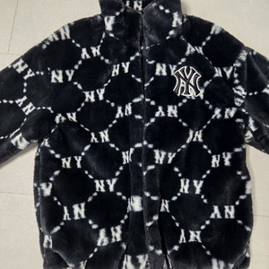 엠엘비키즈 후리스 에코퍼 145사이즈.