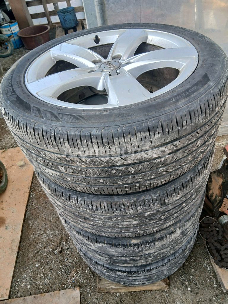 아우디A6 18인치 휠타이어 4개모두--0
