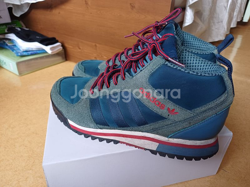 아디다스 아디폼 러닝화 ... 245--0