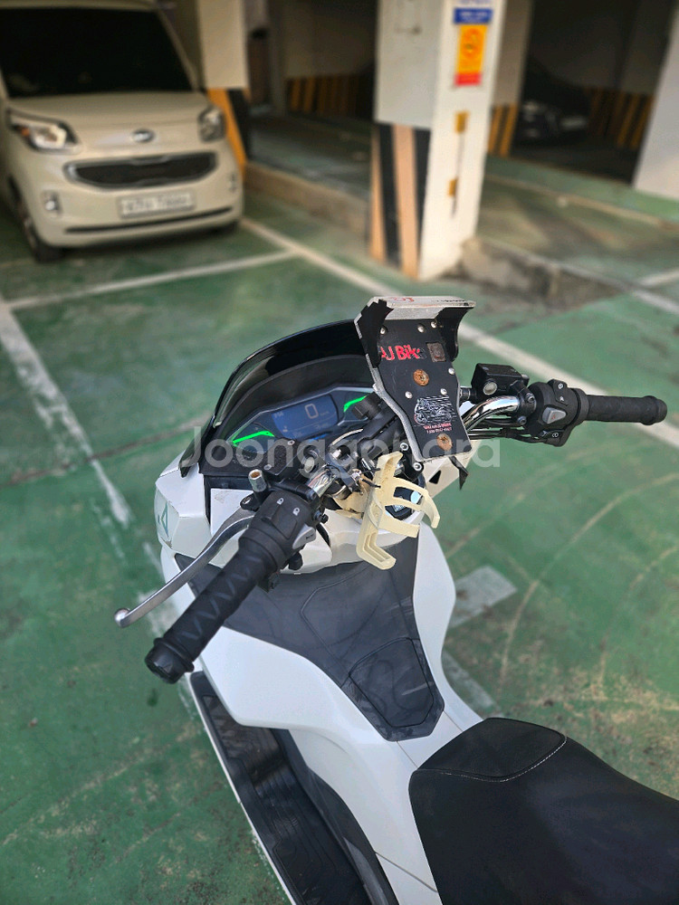 pcx125 21년식 49@@@Km 배달셋팅 팝니다--8