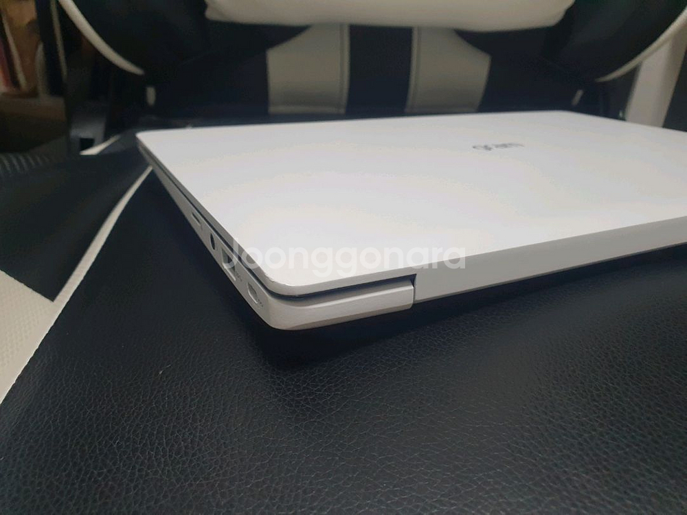 LG그램 노트북 14인치10세대 램16기가 팝니다!!--3