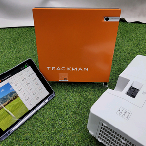 트랙맨4. 빔프로젝트. 아이패드9세대 판매합니다.^^