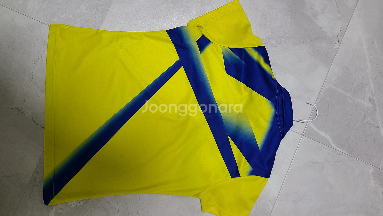 여성 운동복 반팔티--1