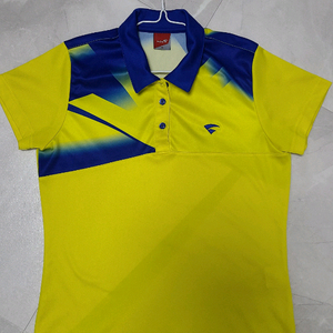 여성 운동복 반팔티