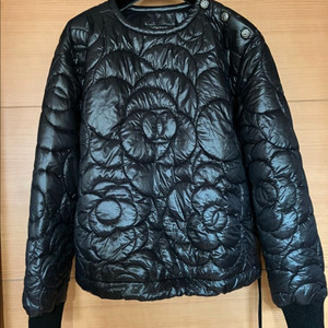 샤넬 코코네쥬 패딩 탑