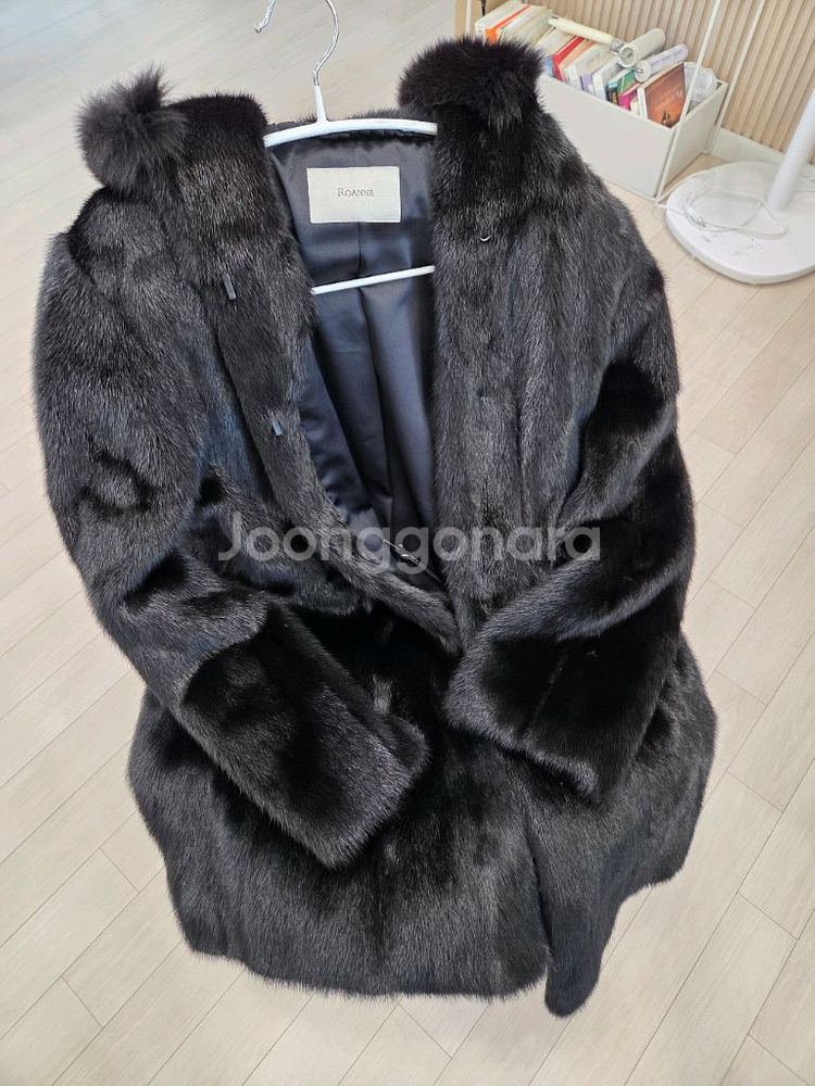ROANNE 블랙 통밍크 천연 가죽 리얼 퍼코트 하프 자켓 후드 털옷 55-66--0