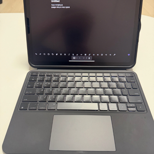 아이패드 11.9인치 (M4제외) 키보드팔아요. 반응속도좋아요.