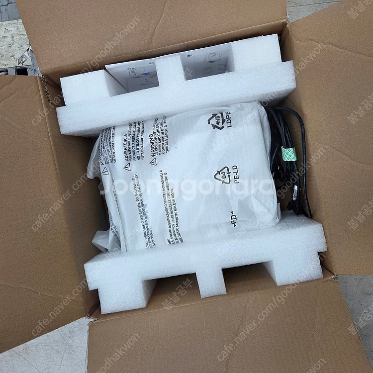 2대한정, 신품급)1미터 100인치 3600안시 단초점 프로젝터 캐논이펀 EL-332KW--2