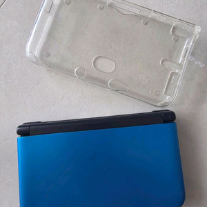 닌텐도 New 3DS XL 블루 작업되어있습니다