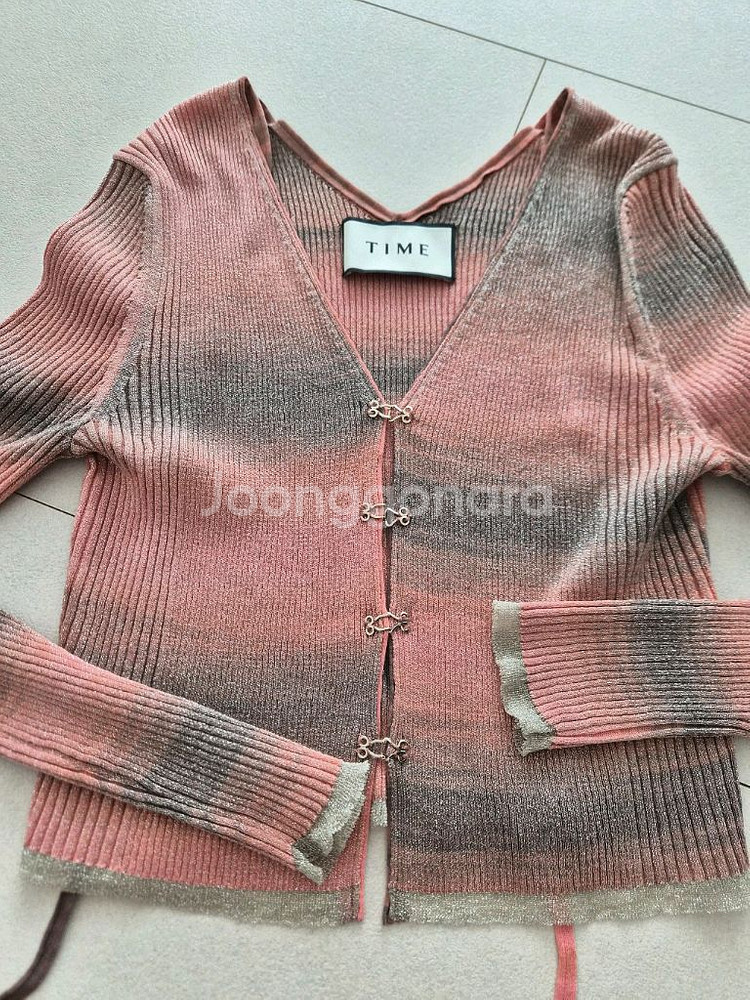 타임 글리터 백 스트랩 크롭 니트 가디건--2