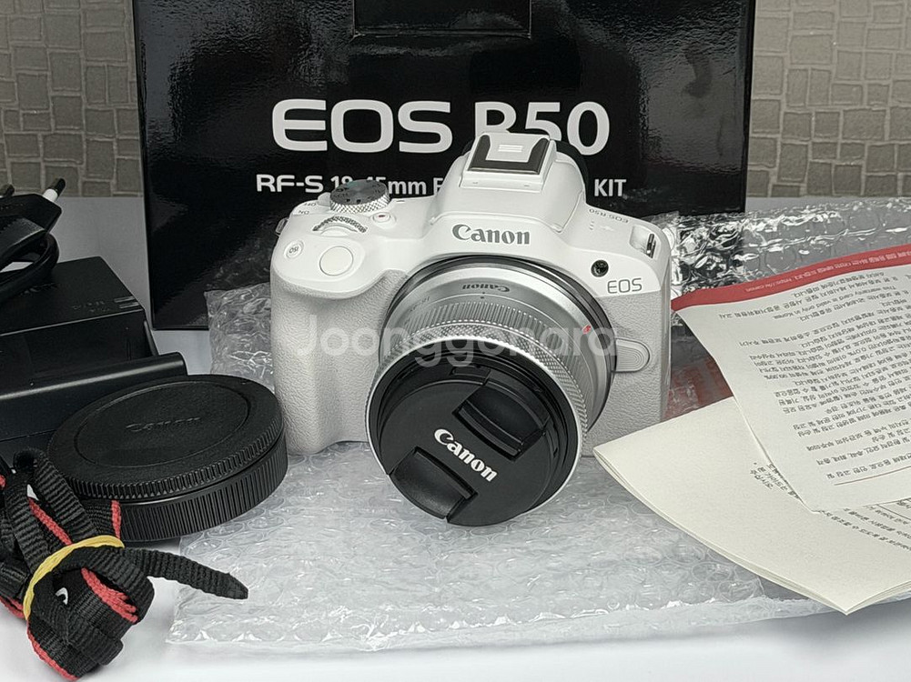 캐논 EOS R50 화이트 미러리스 카메라--0