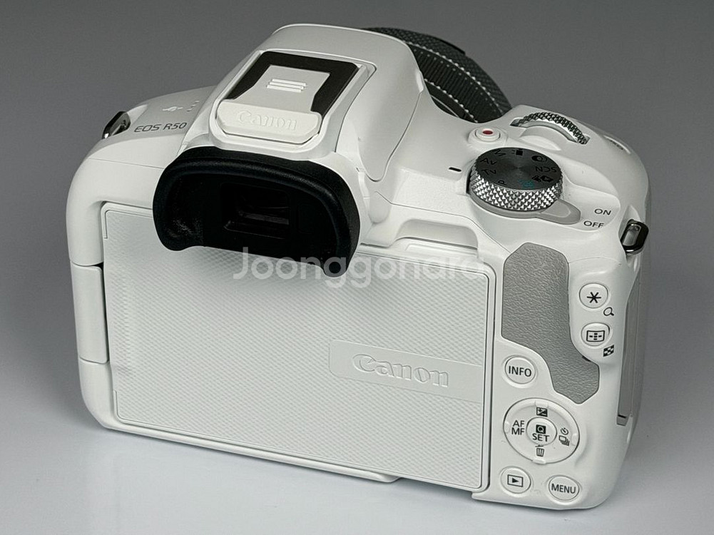 캐논 EOS R50 화이트 미러리스 카메라--6