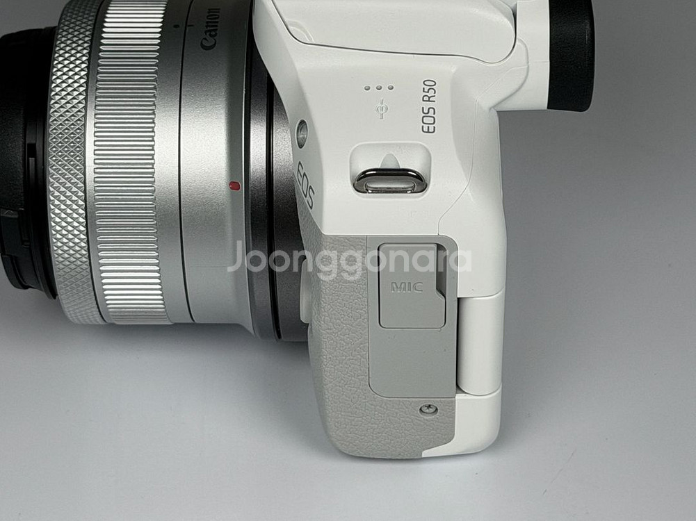 캐논 EOS R50 화이트 미러리스 카메라--2
