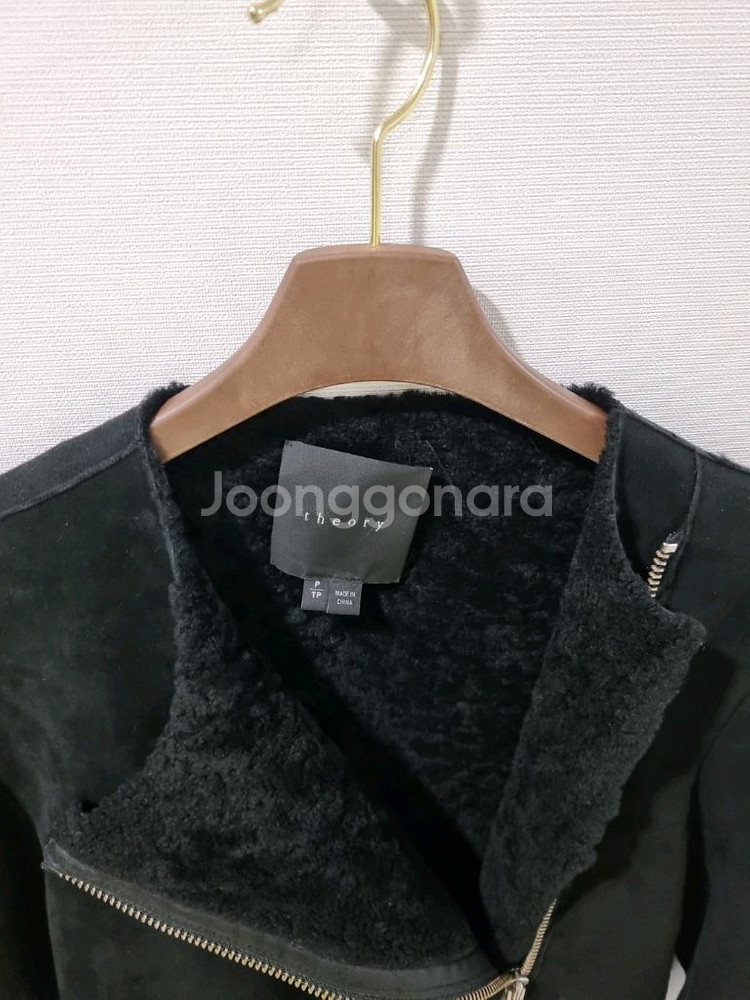 Theory 띠어리 블랙 양털 무스탕 자켓--4