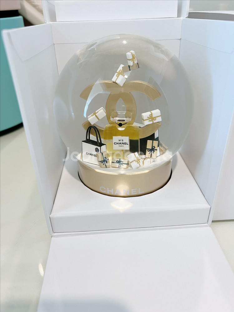 샤넬 스노우볼--0