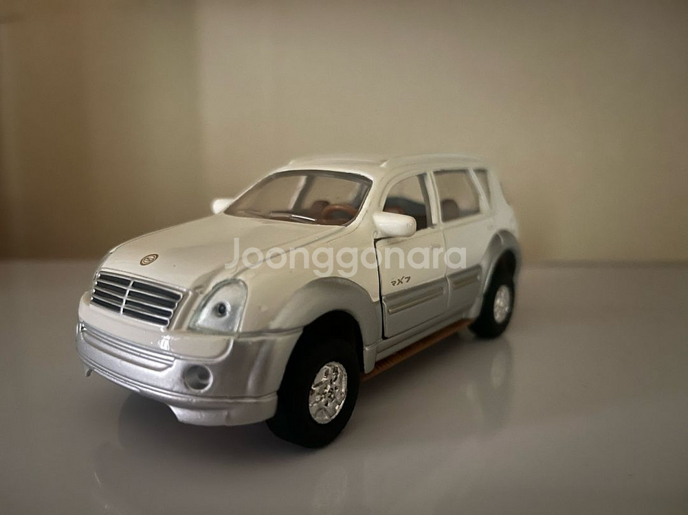 크로바 렉스턴2 1:34 다이캐스트 모형--1