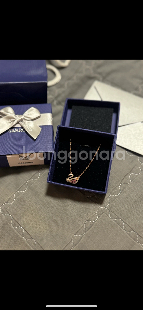 스와로브스키 대즐링 핑크 스완 목걸이 풀박스--0