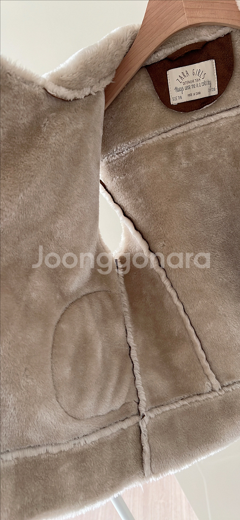 자라키즈 양털 조끼 128--4