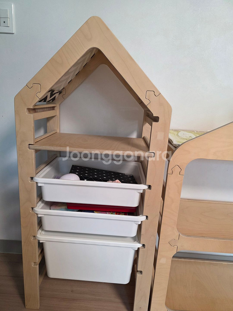 나스파 원목 교구장,라떼파파 화장대,꼬메모이 책장--1