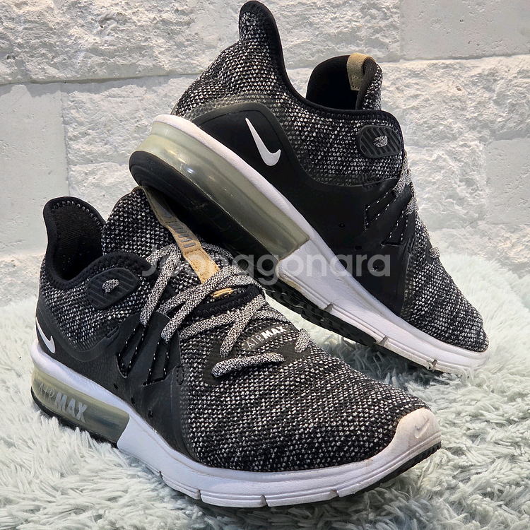 2q-4:나이키 에어맥스 시퀀트 3 블랙 니트 (250mm)--4