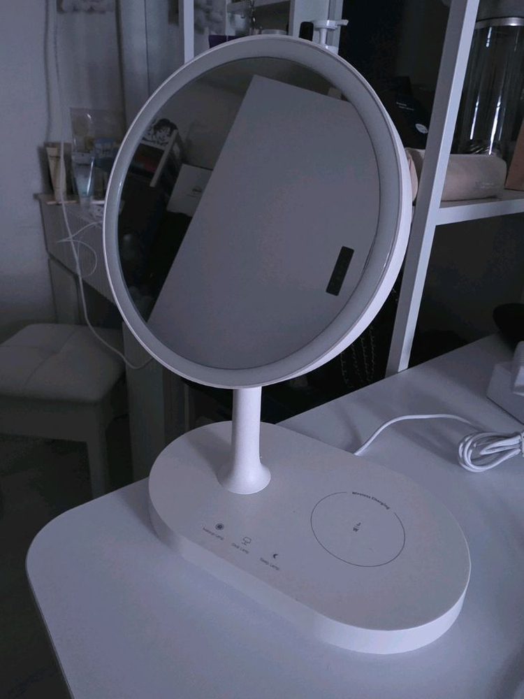 거울+램프+무선충전기능 있는제품 풀박스 판매합니다. (네이버포인트 가능)--4
