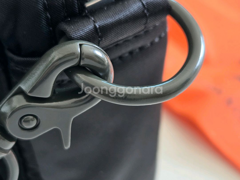 요시다포터 뉴탱커 슬링백 블랙 팝니다.(안전거래X)--7