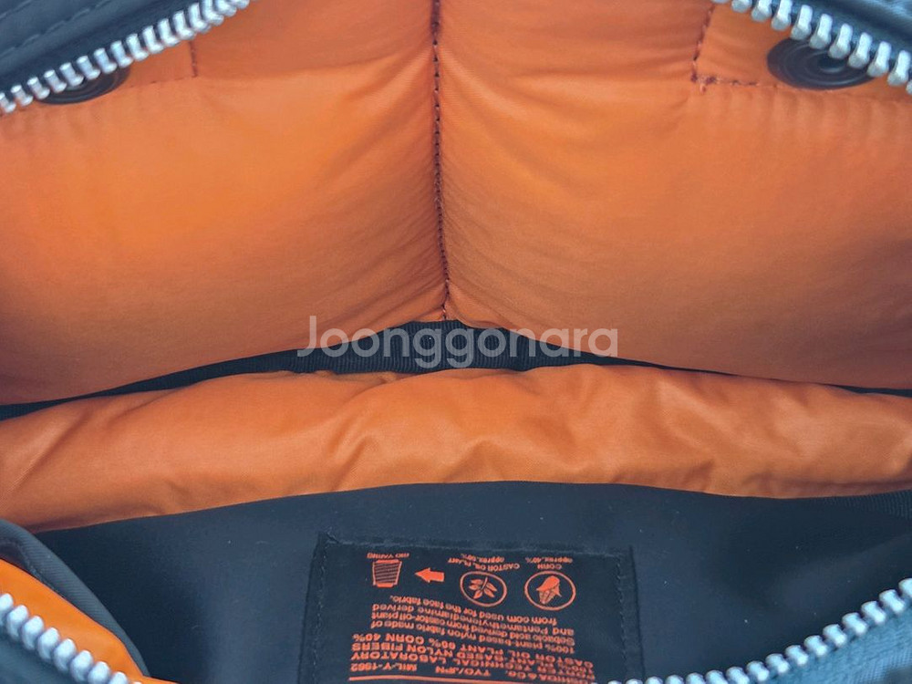 요시다포터 뉴탱커 슬링백 블랙 팝니다.(안전거래X)--8