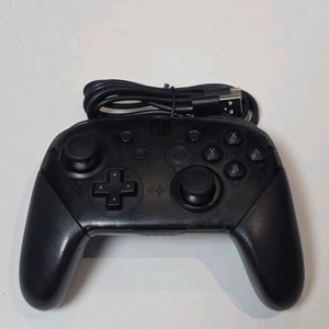 닌텐도 스위치 프로 컨트롤러, 프로콘