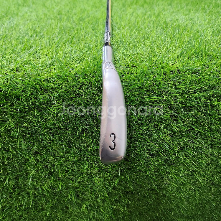 타이틀리스트 U500 3번 드라이빙 아이언--0