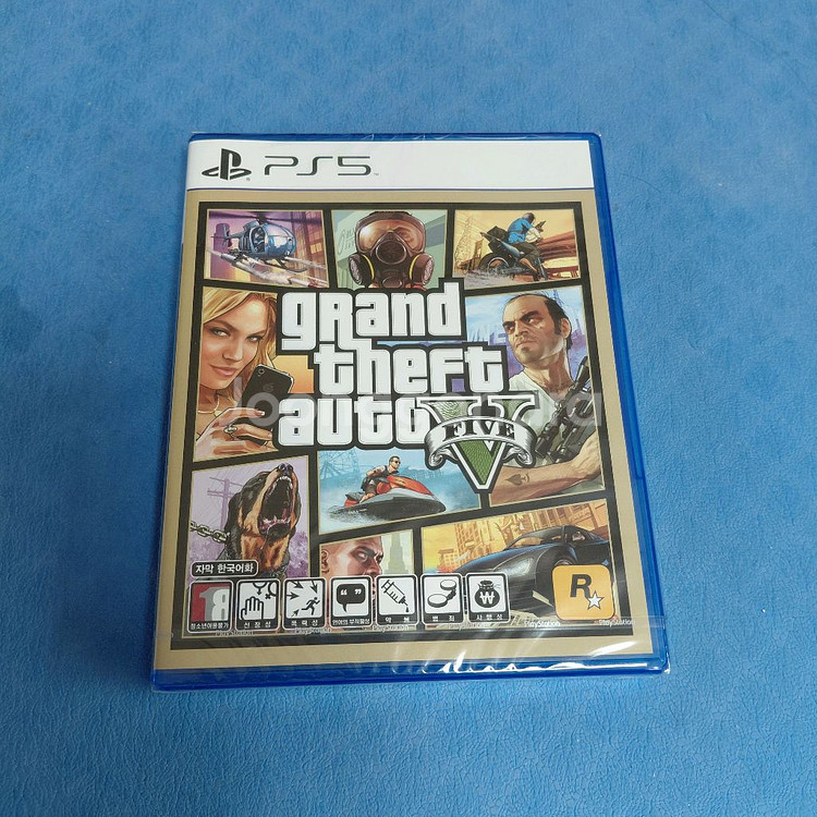 플스 PS5 타이틀 GTA5 (미개봉 새상품)--0